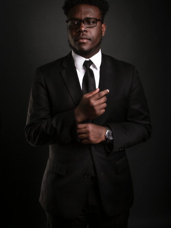 pexels-elsimage-2216607